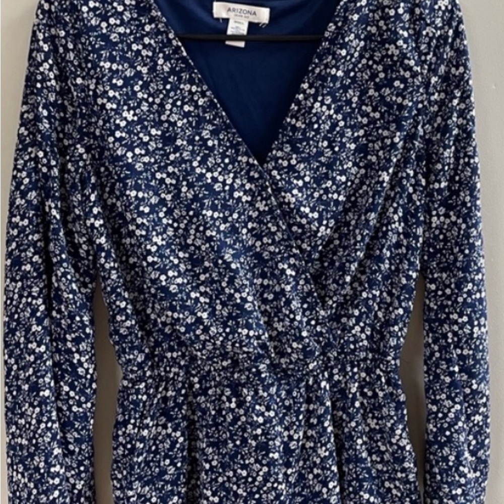 Arizona Jean Co Romper Blue White Floral Small Excellent Condition